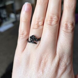 Black rose ring size 7